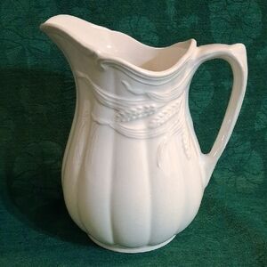 Vtg Royal Crownford Ironstone Pitcher Cream Color With Wheat Sheaf Pattern 40 Oz